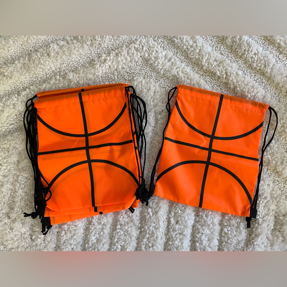 Party supplies! || basketball theme drawstring backpacks (6)